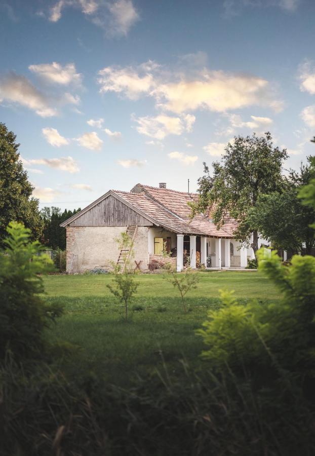 Nalunk, Videken - Cottage 54 Asvanyraro エクステリア 写真